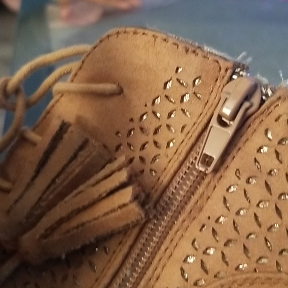 Booties - Picture 4 of 4